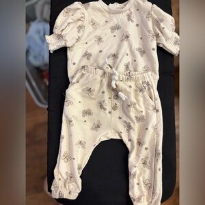 Butterfly Print Baby Outfit